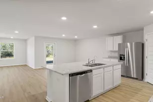 176 Reagan Ln, Port Saint Joe, FL 32456 - Photo 15