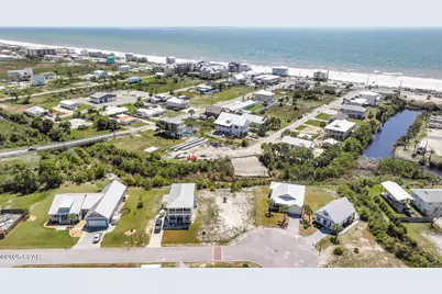 211 Kendra Davis Boulevard, Mexico Beach, FL 32456 - Photo 3