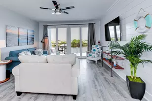 9860 S Thomas Dr, Panama City Beach, FL 32408 - Photo 9