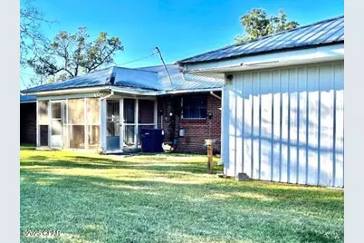20823 SE Elmore Avenue, Blountstown, FL 32424 - Photo 3