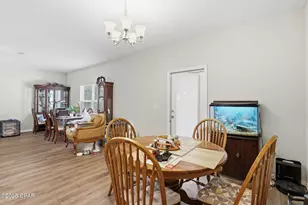 2012 N Pearl St, Crestview, FL 32536 - Photo 11