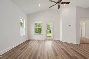 433 Wolcott Wy, Panama City Beach, FL 32413 - Photo 11