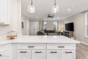 4419 Conifer Ln, Panama City, FL 32404 - Photo 11