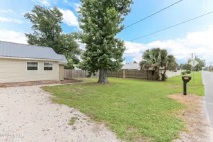 911 Indiana Ave, Lynn Haven, FL 32444 - Photo 77