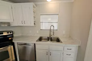 12511 Sweetwater Branch Rd, Fountain, FL 32438 - Photo 3