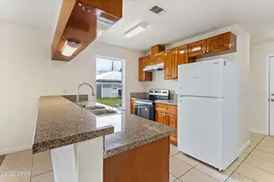 754 Sherman Ave, Panama City, FL 32401 - Photo 3