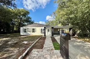 1305 Flower Dr, Panama City, FL 32401 - Photo 1