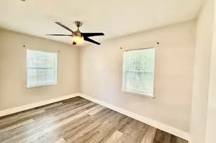 1305 Flower Dr, Panama City, FL 32401 - Photo 15