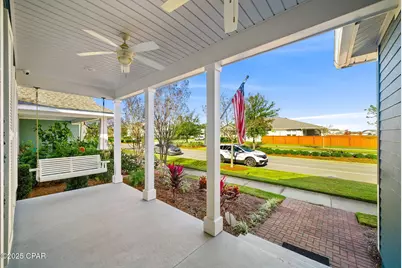 1913 Discovery Loop, Panama City, FL 32405 - Photo 3