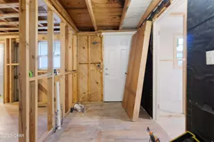 209 E North Ave, Bonifay, FL 32425 - Photo 15