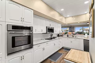 6323 Thomas Dr, Panama City, FL 32408 - Photo 15