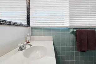 2540 Montyna Ln, Alford, FL 32420 - Photo 15