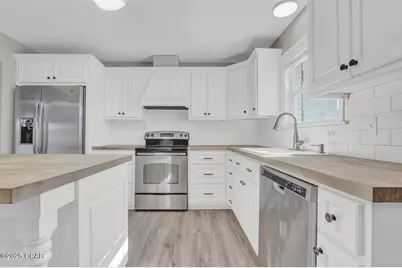 1851 Airport Circle, Panama City, FL 32405 - Photo 13