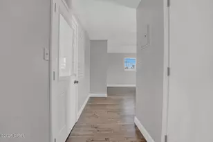 1851 Airport Cir, Panama City, FL 32405 - Photo 17