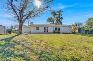 1851 Airport Cir, Panama City, FL 32405 - Photo 35