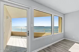 324 E Beach Dr, Panama City, FL 32401 - Photo 13