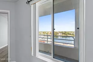 324 E Beach Dr, Panama City, FL 32401 - Photo 29