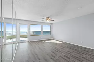 324 E Beach Dr, Panama City, FL 32401 - Photo 11