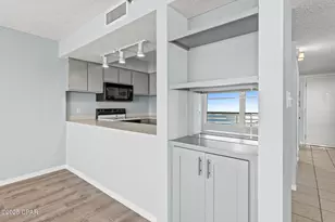 324 E Beach Dr, Panama City, FL 32401 - Photo 19