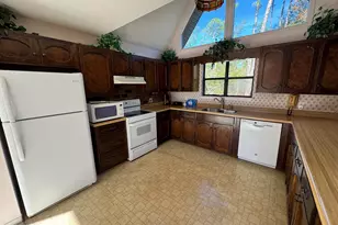 2623 Owen Ct, Alford, FL 32420 - Photo 13