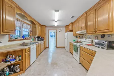 4260 Kimbell Road, Greenwood, FL 32443 - Photo 9