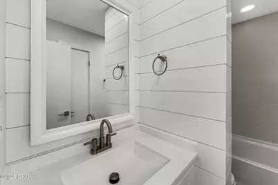 138 W Leslie Lane, Panama City Beach, FL 32407 - Photo 19