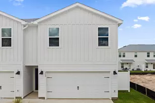 312 Chateau Ln, Port Saint Joe, FL 32456 - Photo 1