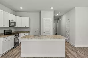 332 Chateau Ln, Port Saint Joe, FL 32456 - Photo 11