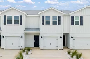 332 Chateau Ln, Port Saint Joe, FL 32456 - Photo 1