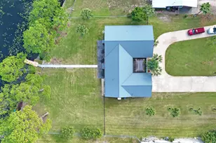 263 Lullwater Dr, Panama City Beach, FL 32413 - Photo 13