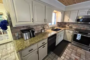 711 Bluefish Dr, Panama City, FL 32408 - Photo 9