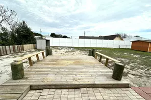 215 San Pablo St, Panama City Beach, FL 32413 - Photo 11