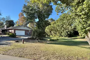 7425 Chipewa St, Panama City, FL 32404 - Photo 3