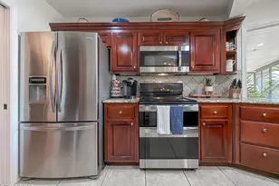 5091 Lake Bluff Cir, Marianna, FL 32446 - Photo 17