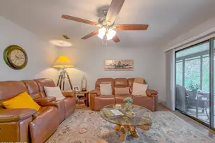 5091 Lake Bluff Cir, Marianna, FL 32446 - Photo 9