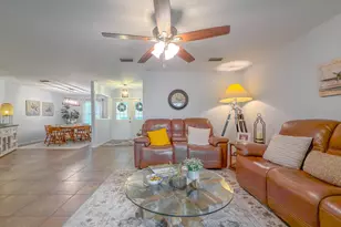 5091 Lake Bluff Cir, Marianna, FL 32446 - Photo 7