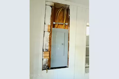 101 W Live Oak Avenue, Defuniak Springs, FL 32435 - Photo 15