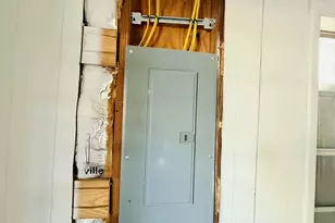 101 W Live Oak Ave, Defuniak Springs, FL 32435 - Photo 15