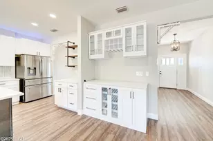 742 Vista del Sol Ln, Panama City, FL 32404 - Photo 15
