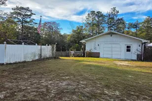 1556 Cherry St, Ponce de Leon, FL 32455 - Photo 5