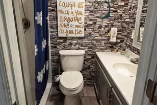 1556 Cherry St, Ponce de Leon, FL 32455 - Photo 15