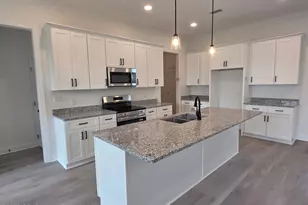 319 W 35th Ct, Panama City, FL 32405 - Photo 27