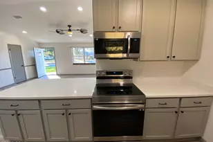 3913 Verona Cir, Panama City, FL 32405 - Photo 9