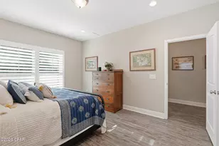 72 13th St, Apalachicola, FL 32320 - Photo 15