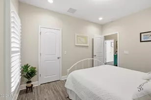 72 13th St, Apalachicola, FL 32320 - Photo 21