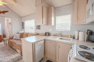 1219 Thomas Dr, Panama City, FL 32408 - Photo 9