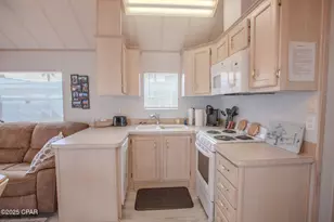 1219 Thomas Dr, Panama City, FL 32408 - Photo 11