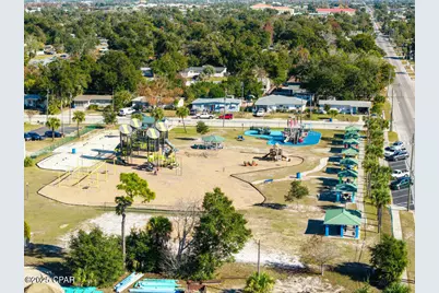 1607 W 13th Street, Panama City, FL 32401 - Photo 35