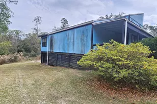 1127 Highlands Cir, Alford, FL 32420 - Photo 5