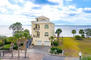 6724 Yacht Club Dr, Panama City, FL 32404 - Photo 1